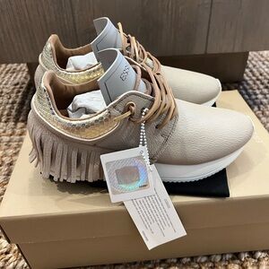 Esseutesse Leather Fringe Sneakers Sand Size 38 NIB